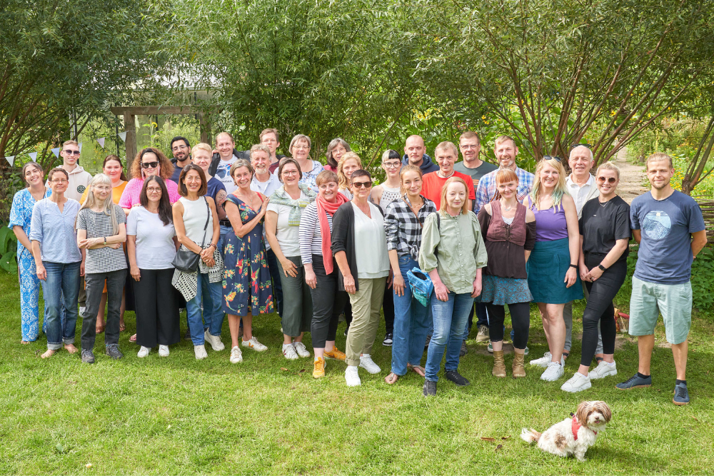 Landwege Mitarbeitende auf dem jährlichen Sommerfest